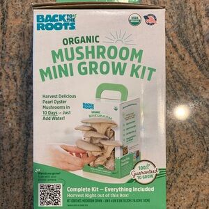 Organic Mushroom Mini Grow Kit - Green
